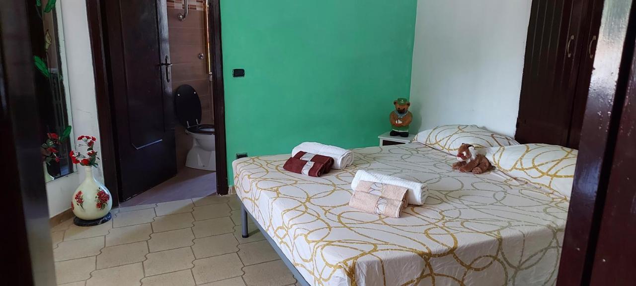 Bed and Breakfast Casale di Pesche Esterno foto